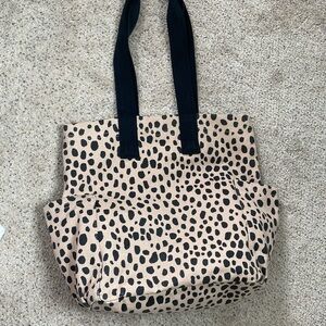 Cheetah print tote bag
